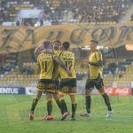 El pirata se impuso de local